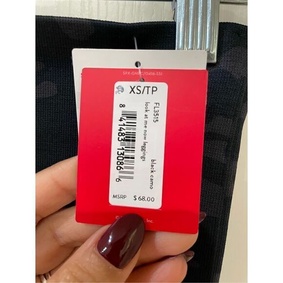 NWT SPANX Camo print high rise leggings size XS - Picture 3 of 5